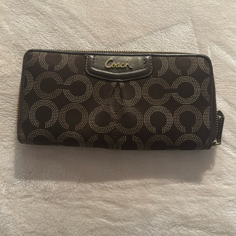 Vintage Coach Slim Zip Wallet